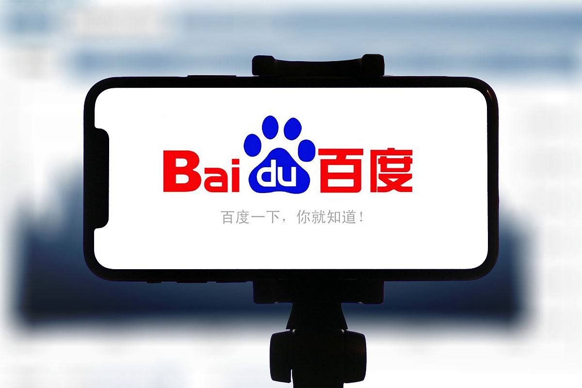 竞博电竞首页眼睛出现这个信号及时就医